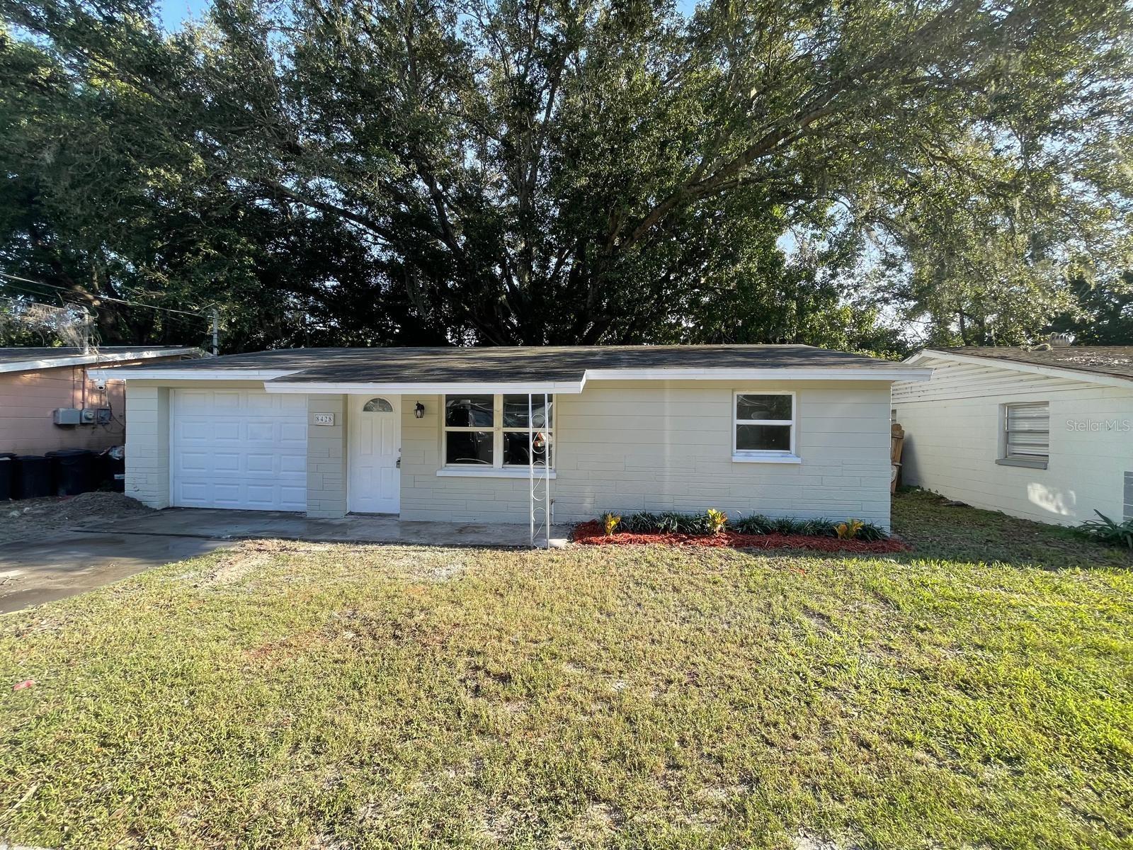 8428 SUNNYDALE DR Property Photo 1