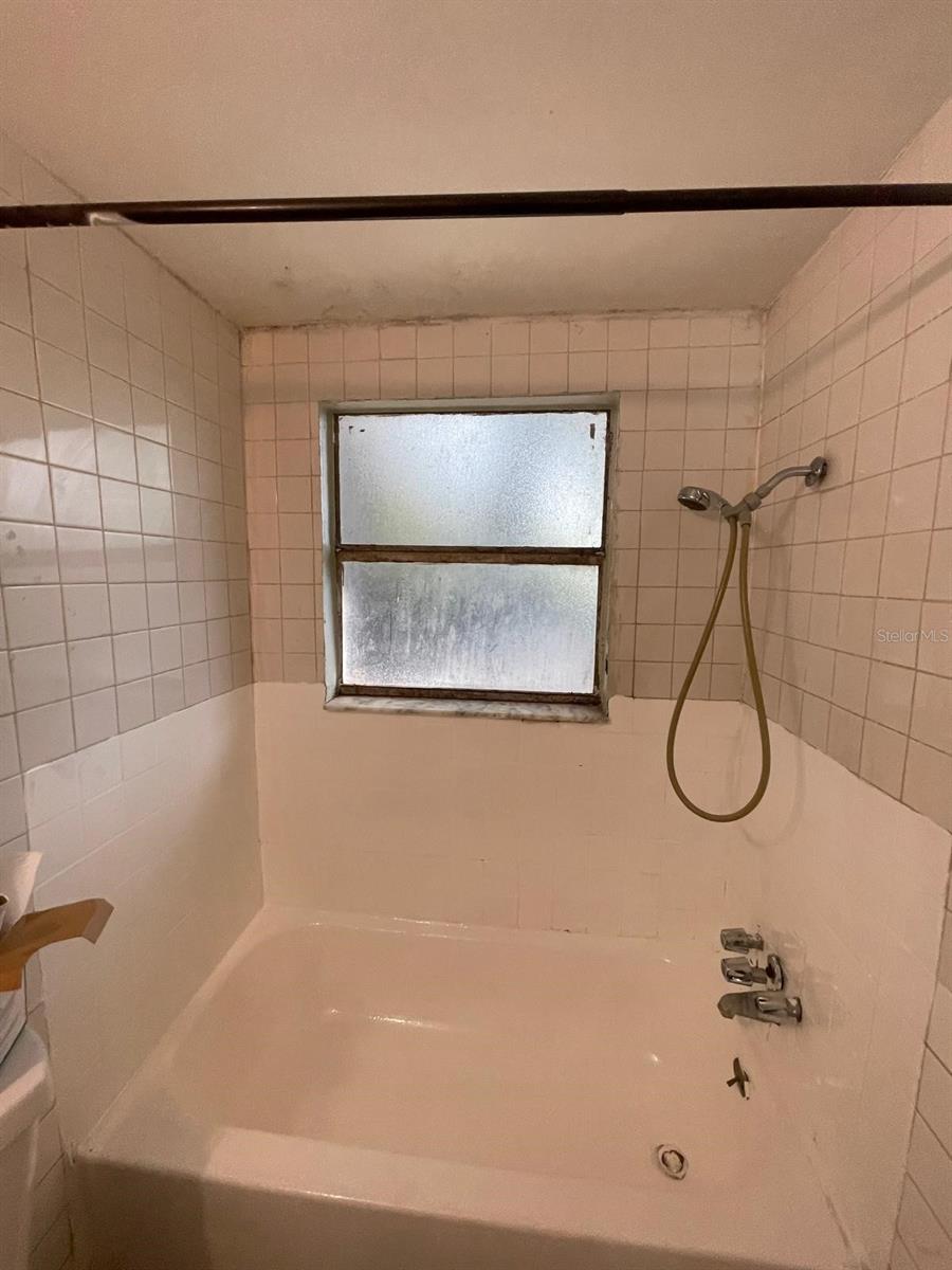 8428 Sunnydale Dr Property Photo 10