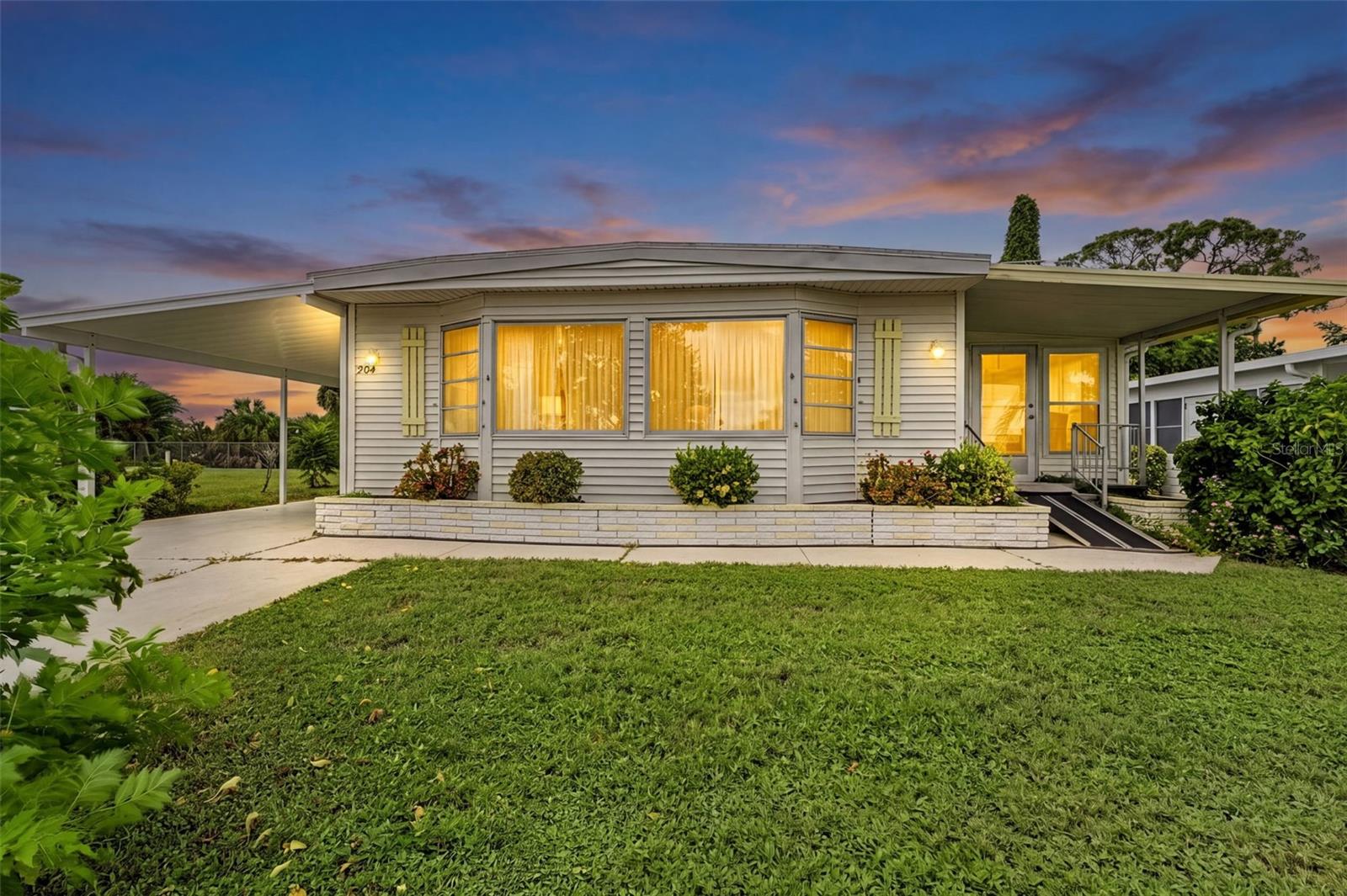 204 La Costa Property Photo 2