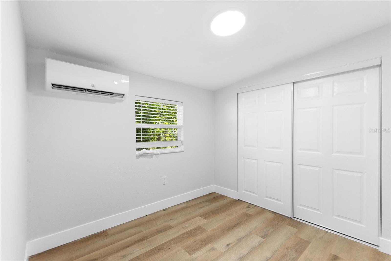 6911 Reindeer Rd Property Photo 15