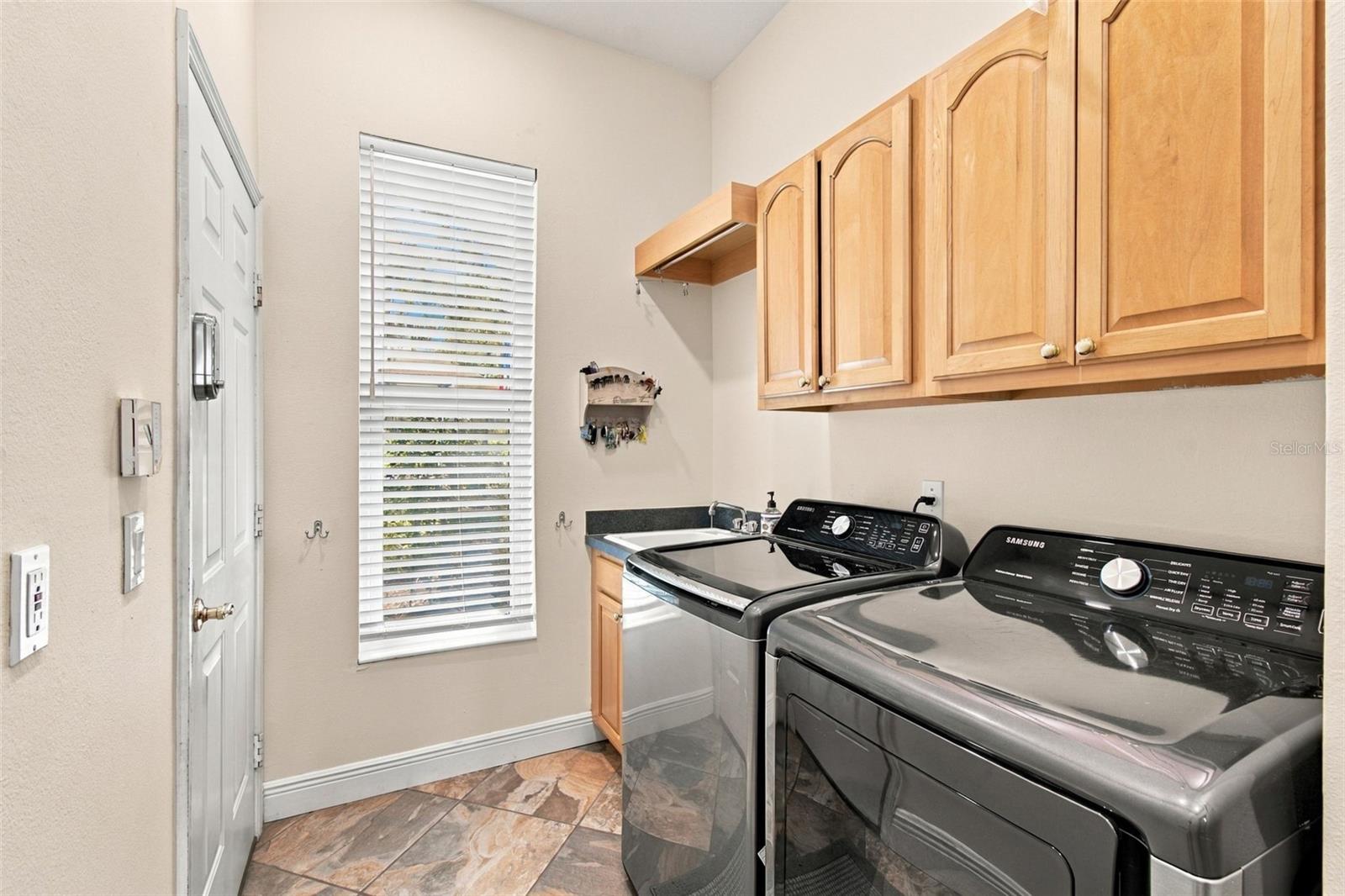 5105 Sylvan Oaks Dr Property Photo 38