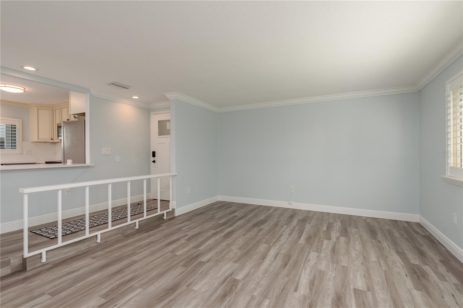 311 Island Way #101 Property Photo 16