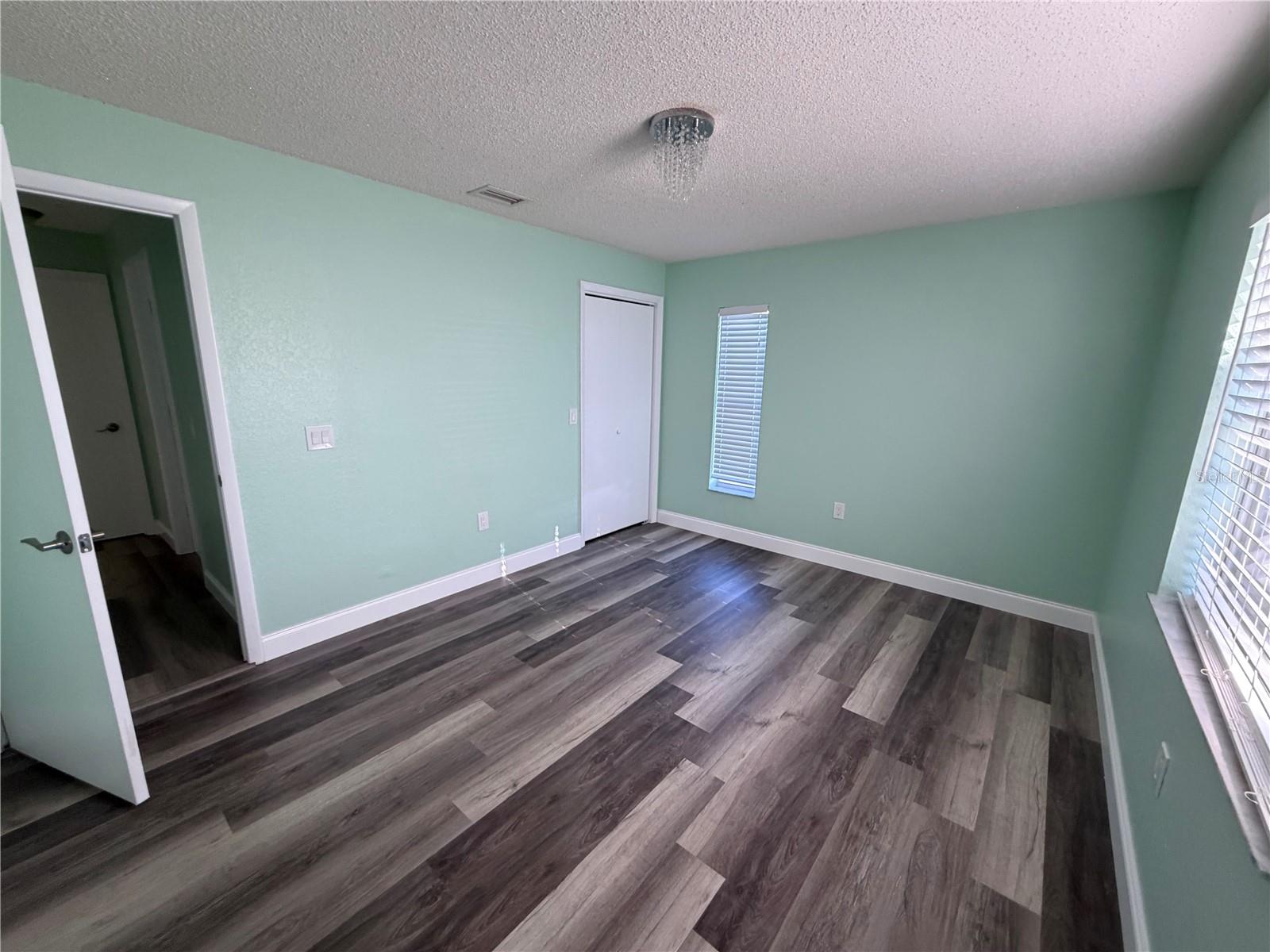 1214 Muscovy Dr Property Photo 12
