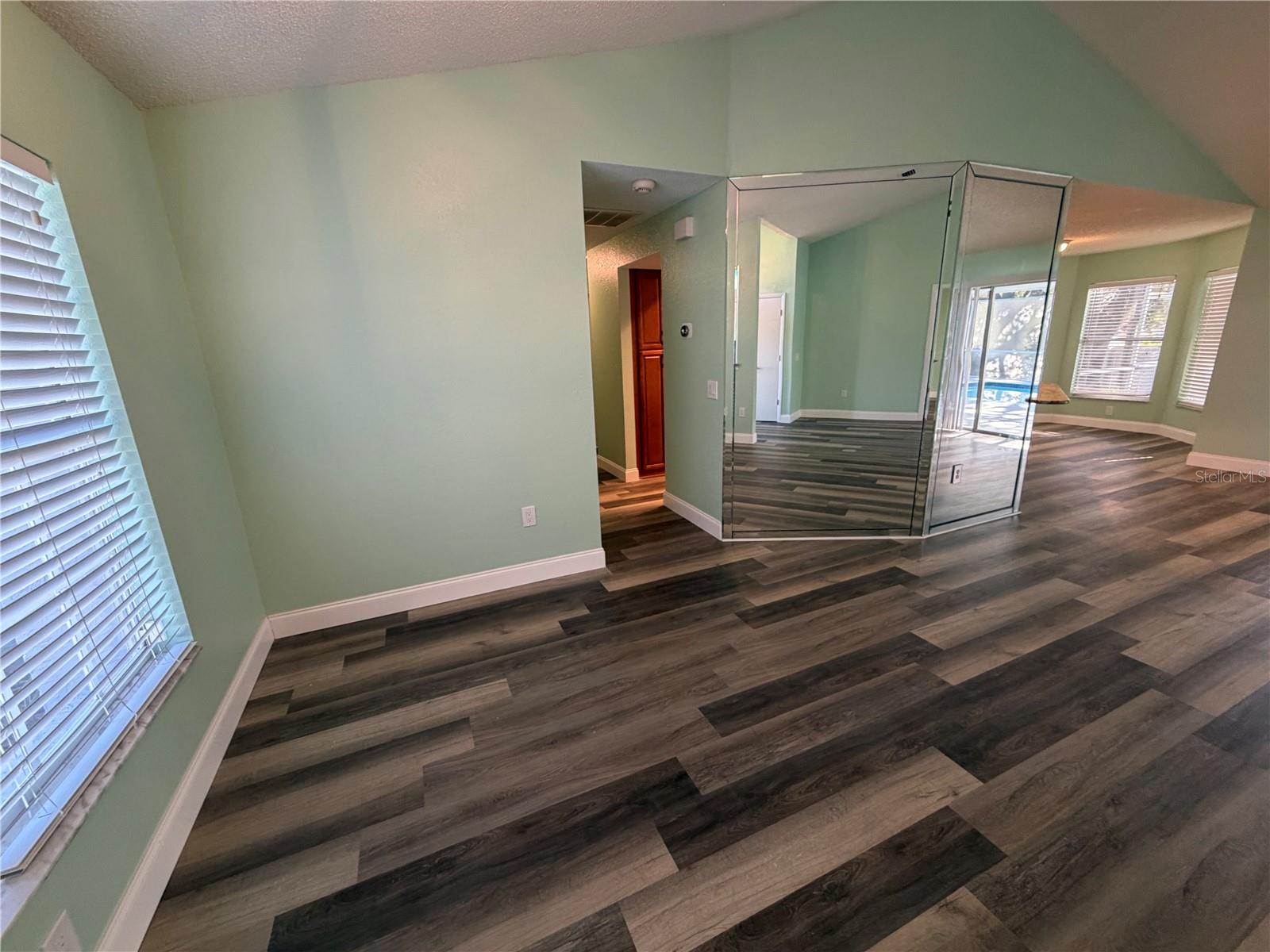 1214 Muscovy Dr Property Photo 21