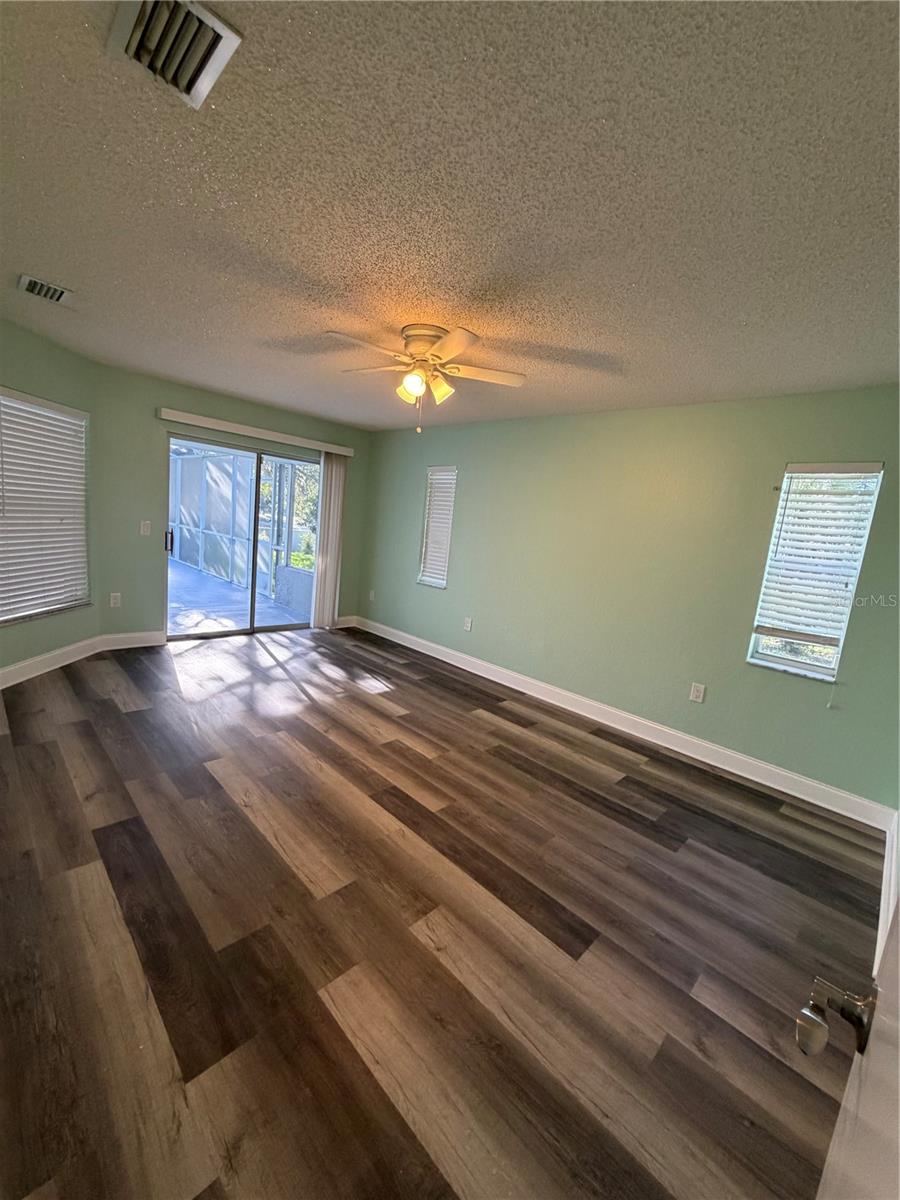 1214 Muscovy Dr Property Photo 32
