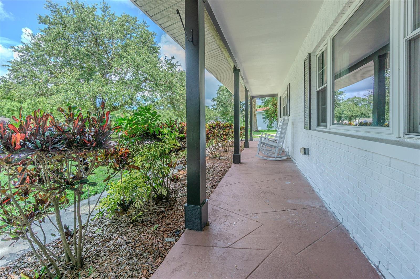 863 Bay Breeze Ter Property Photo 4