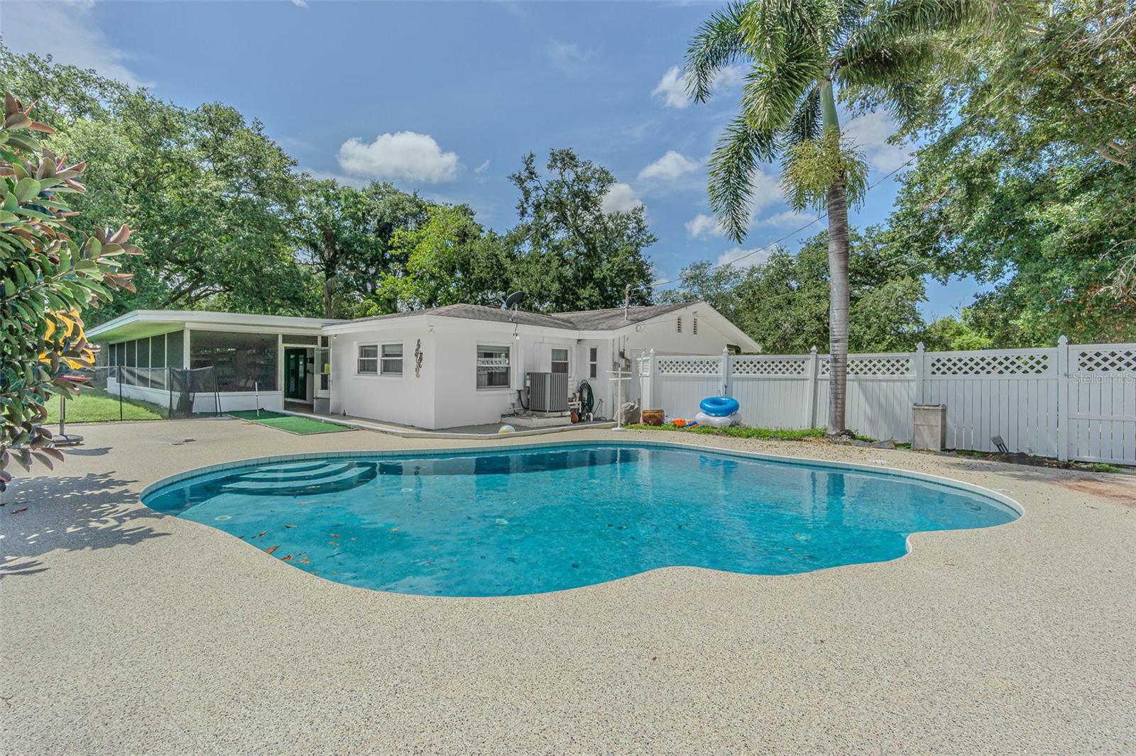 863 Bay Breeze Ter Property Photo 21