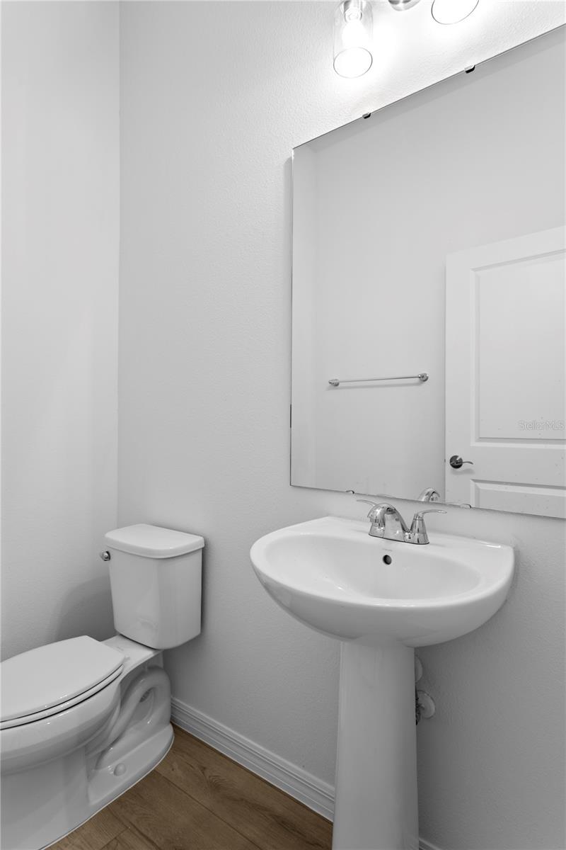 9614 Montague St Property Photo 20
