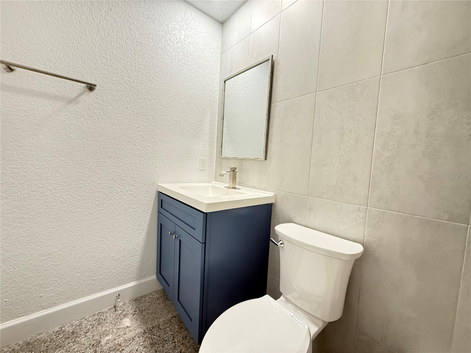 119 147th Ave E #b Property Photo 9