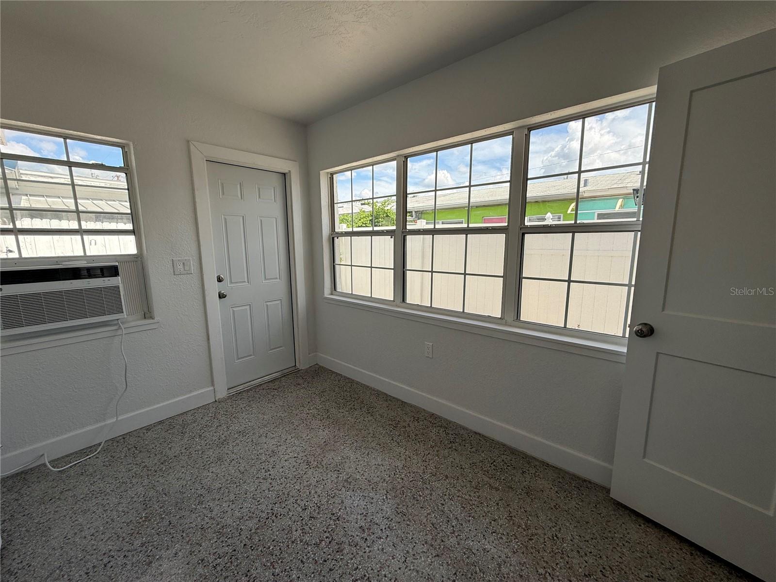 119 147th Ave E #b Property Photo 13