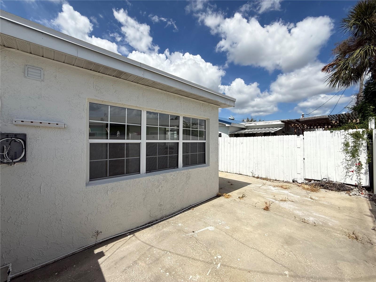 119 147th Ave E #b Property Photo 19
