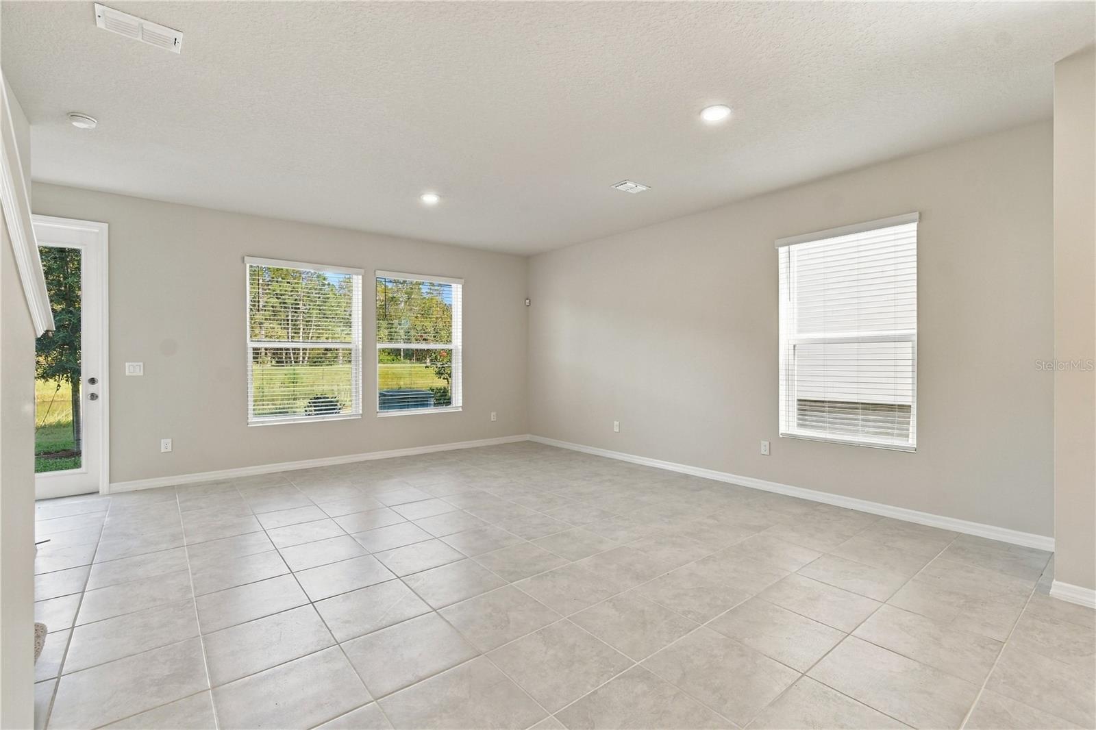 1193 Wild Crest Ln Property Photo 10