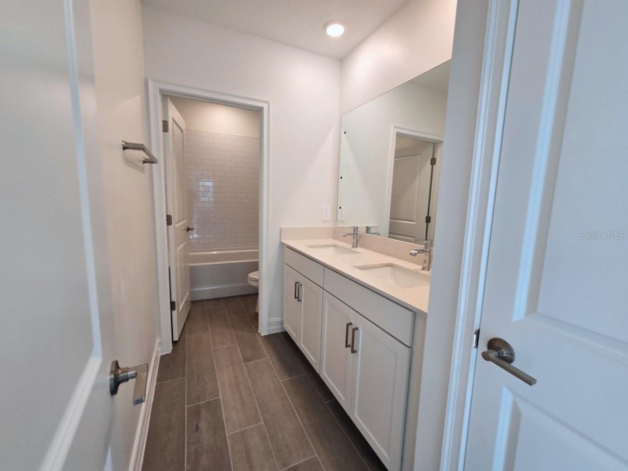 18489 Serene Lake Loop Property Photo 28
