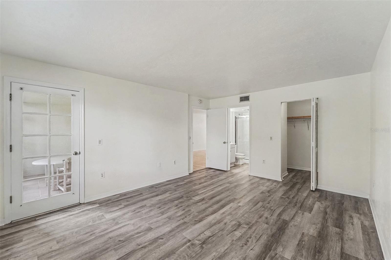 175 E Hartford St #5a Property Photo 10