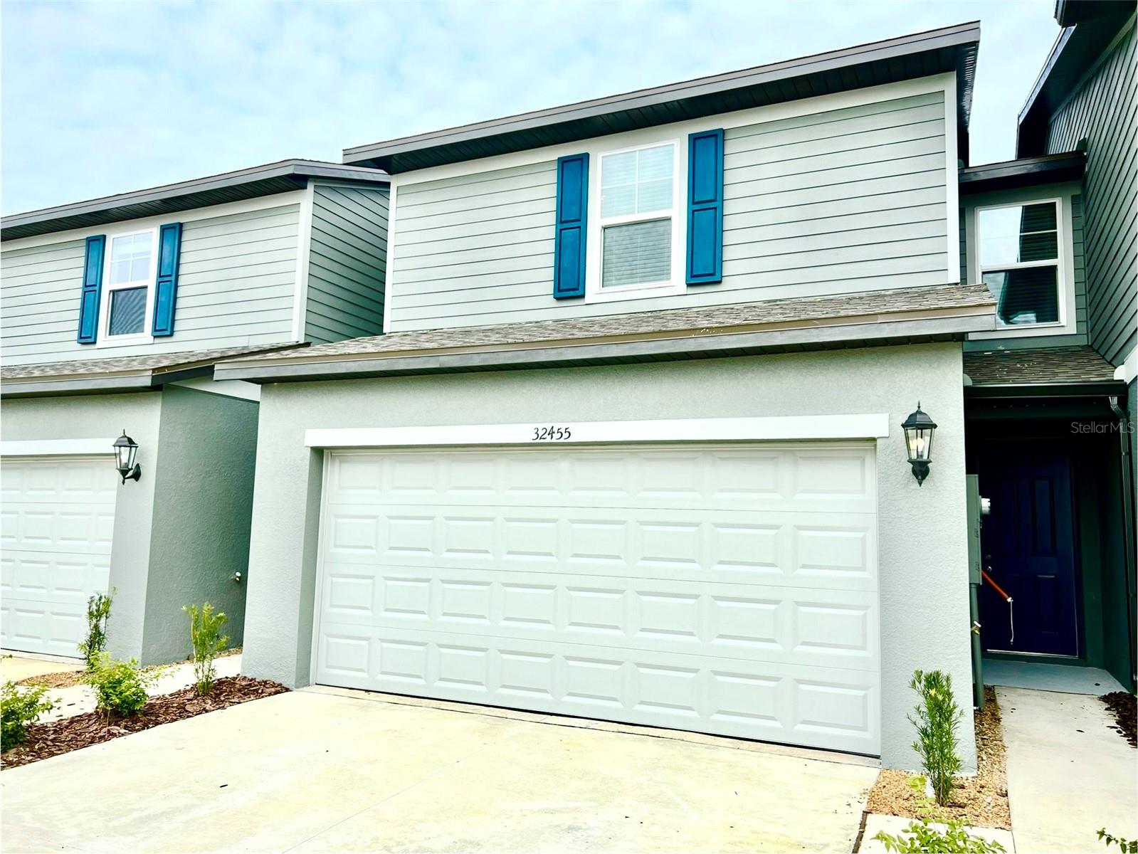 32455 LIMITLESS PLACE Property Photo 1