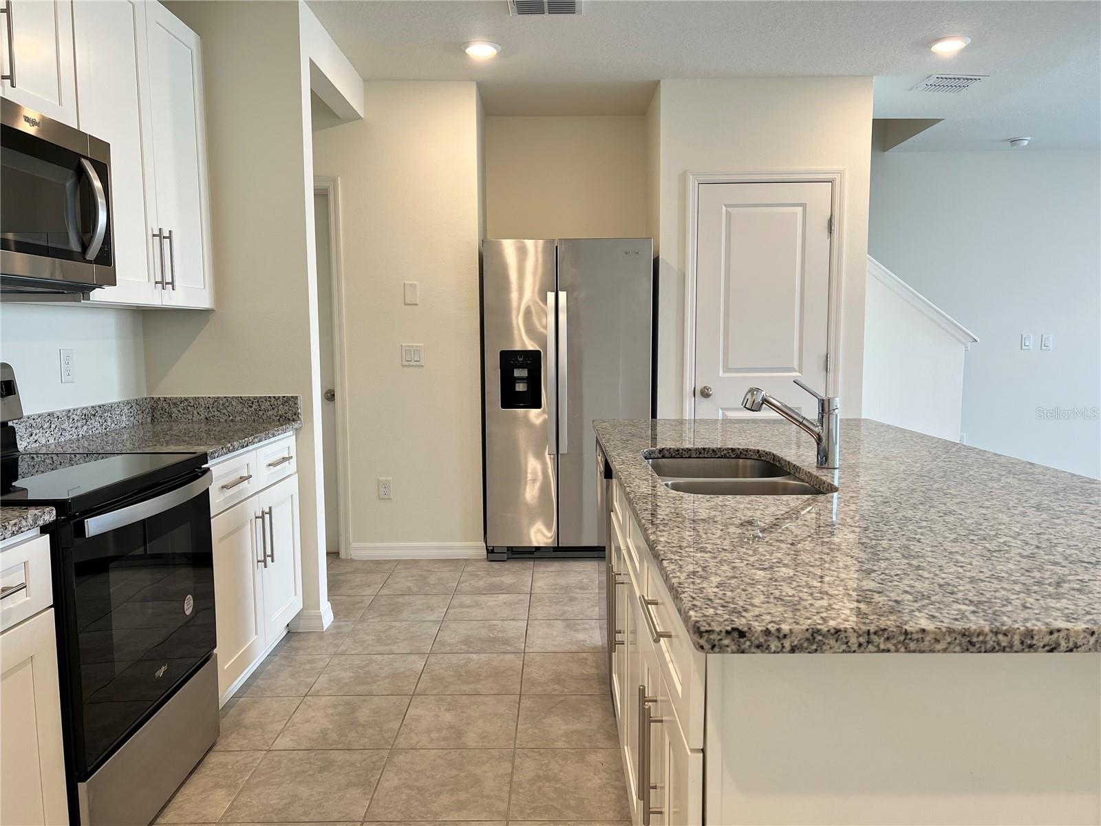 32455 Limitless Place Property Photo 14