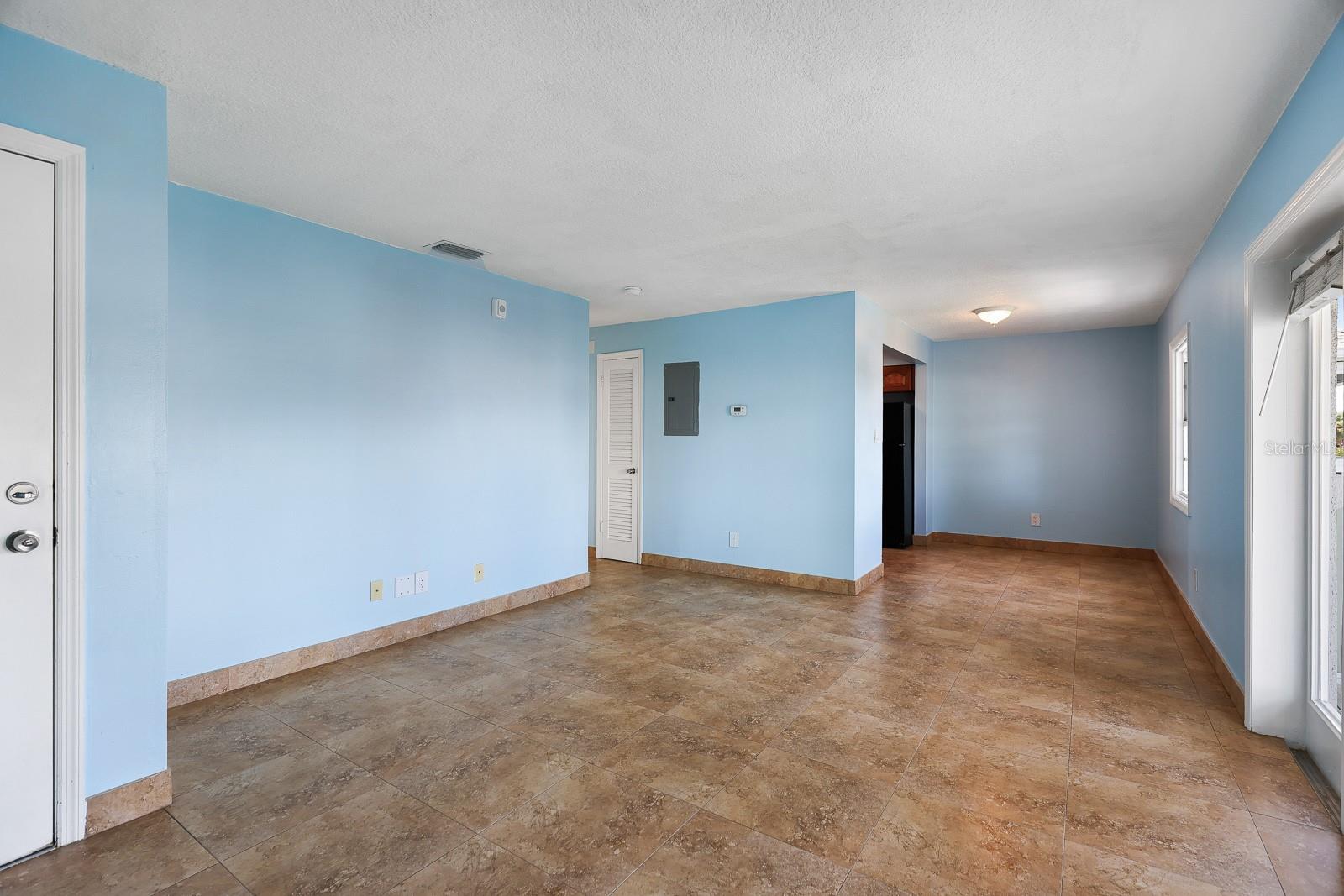 4859 Coquina Key Dr Se #c Property Photo 8