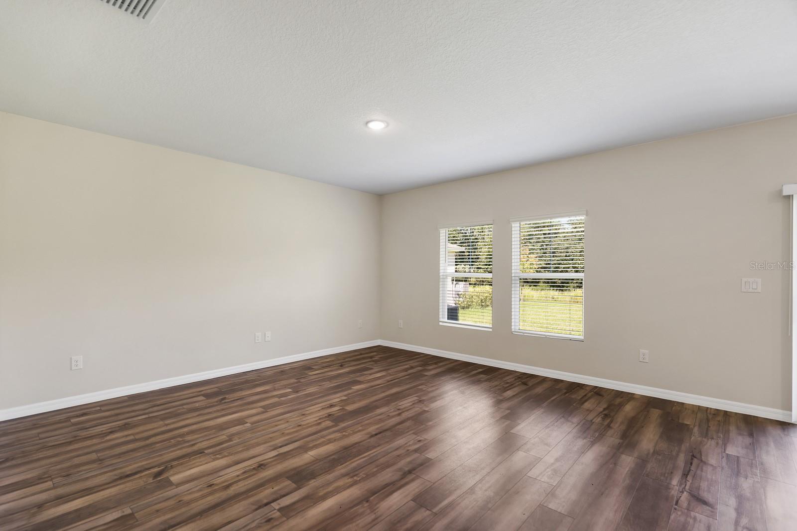 13034 Wellspring Dr Property Photo 6