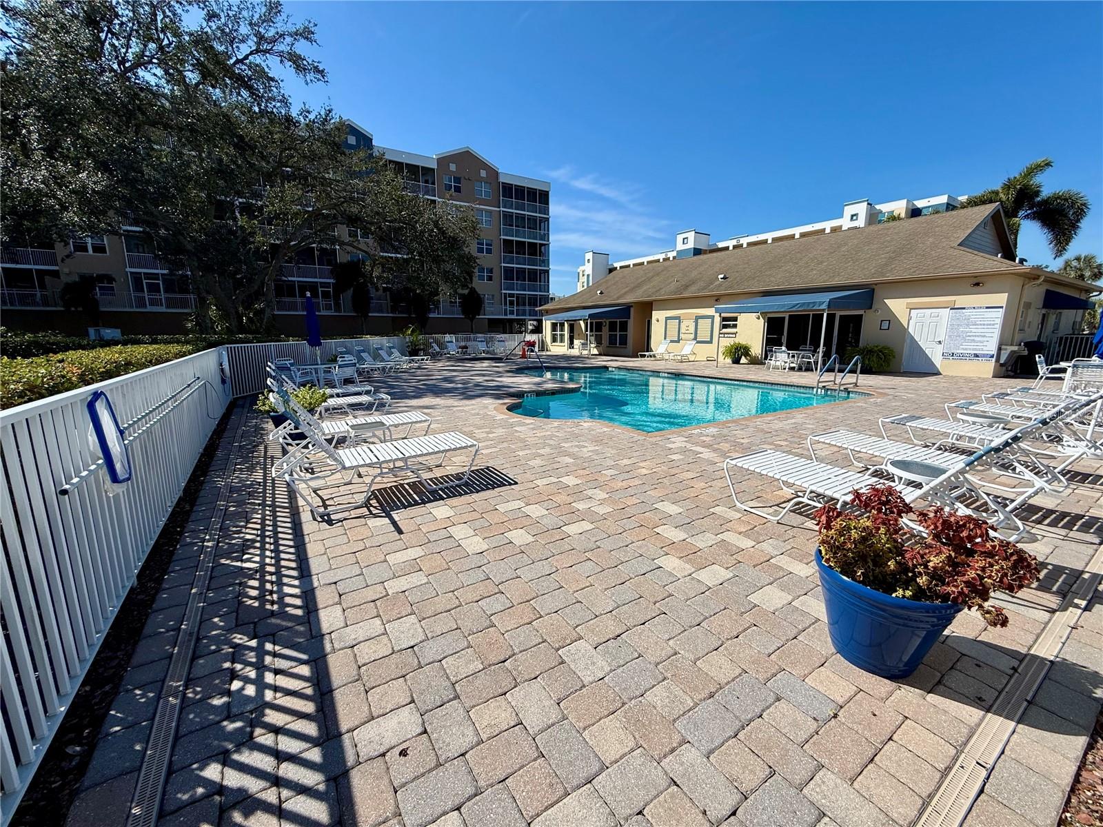 960 Starkey Rd #10501 Property Photo 15