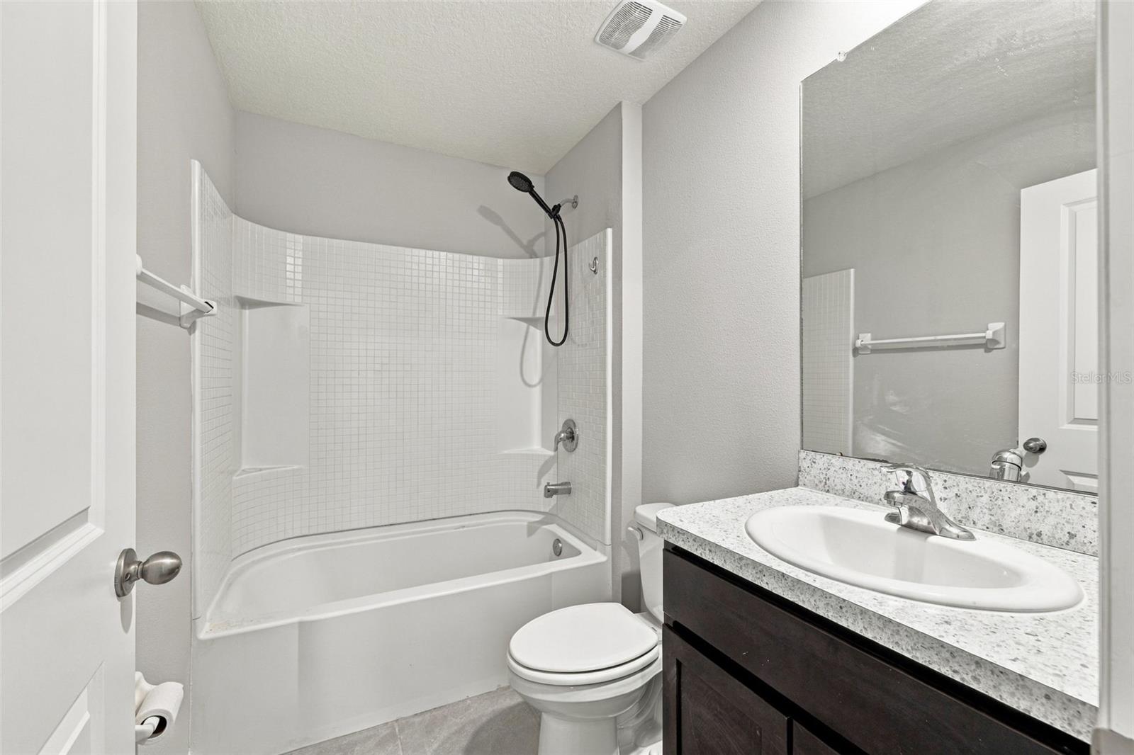 1172 7th Ave Nw Property Photo 21