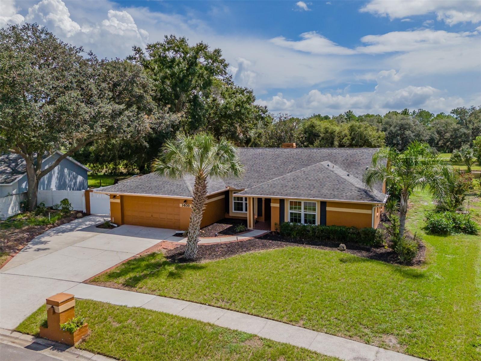 1409 Holleman Property Photo 2