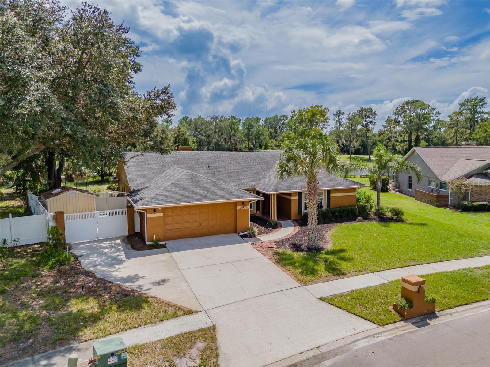 1409 Holleman Property Photo 6