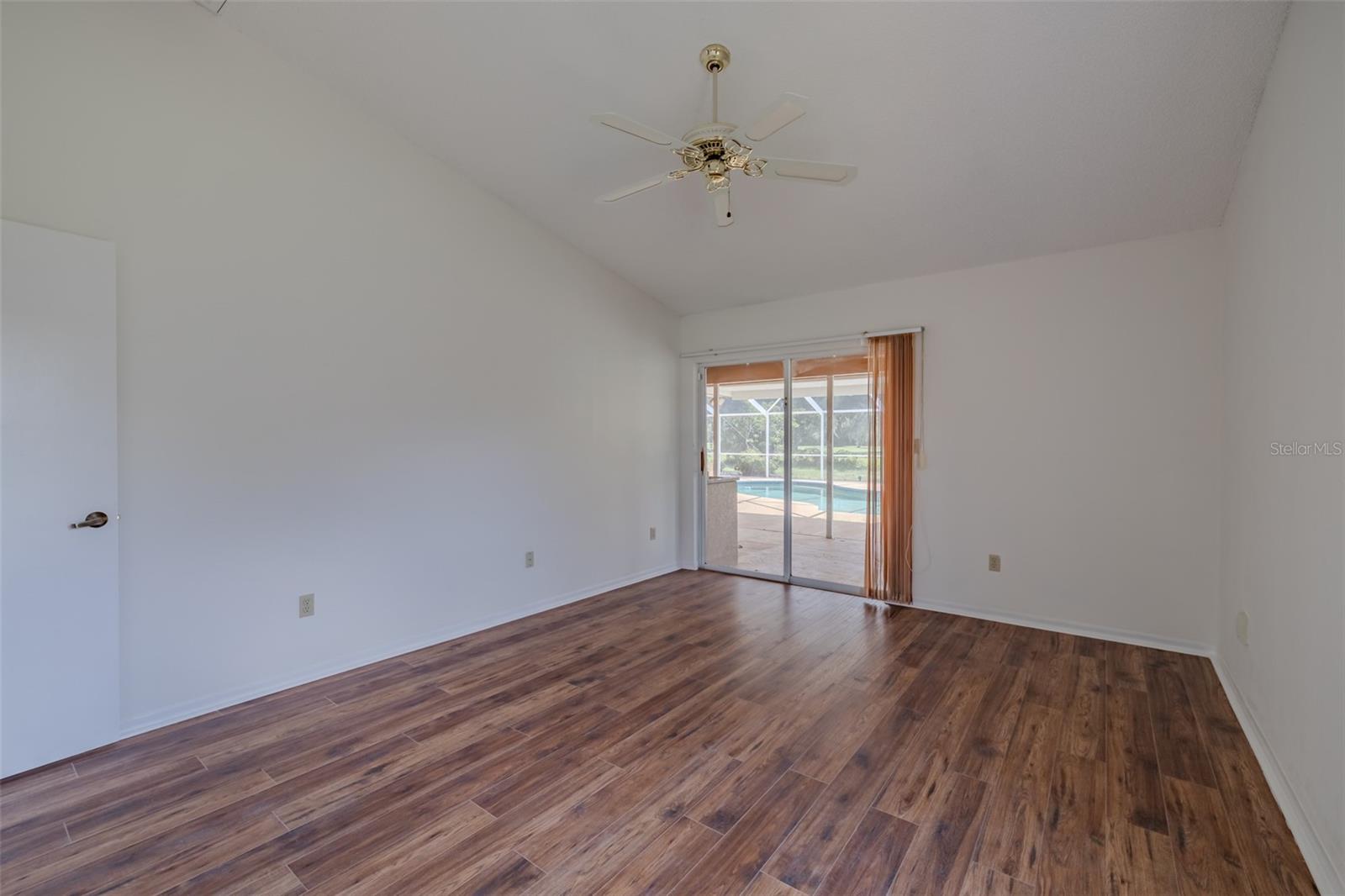 1409 Holleman Property Photo 26