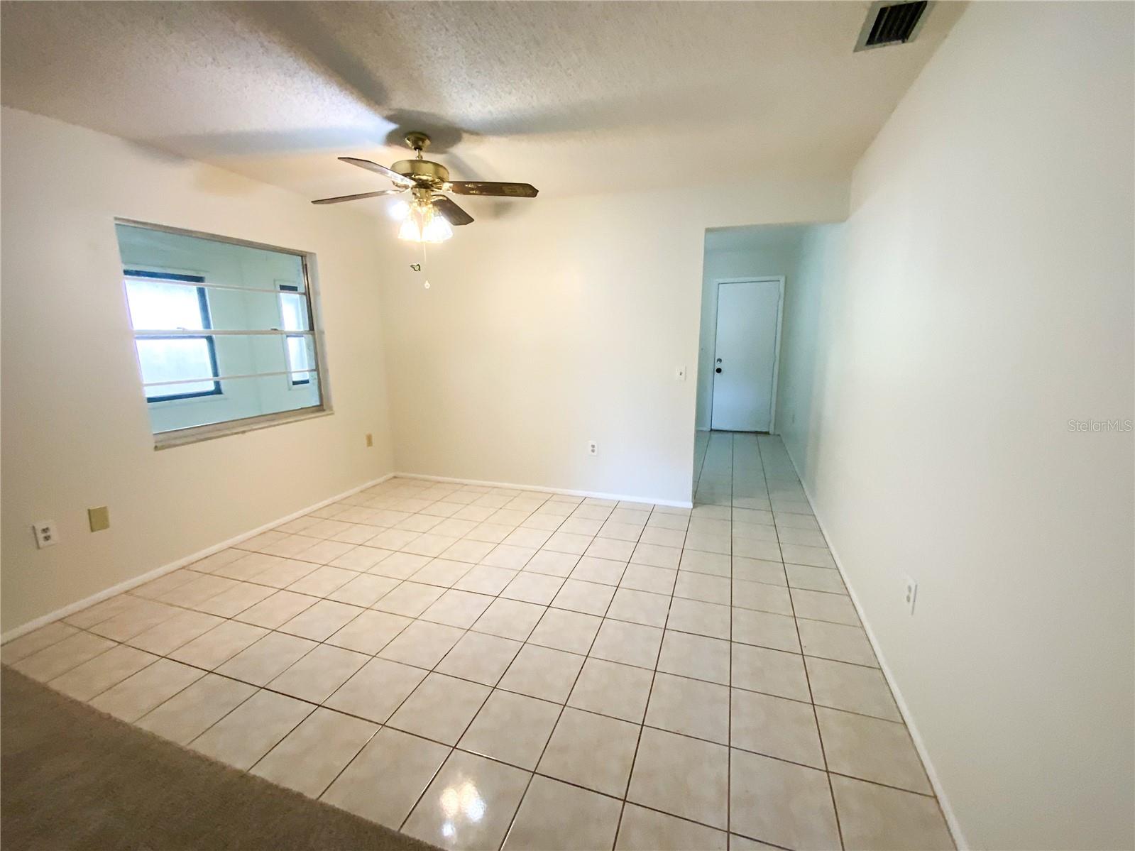 12622 Timberwood Ct Property Photo 6