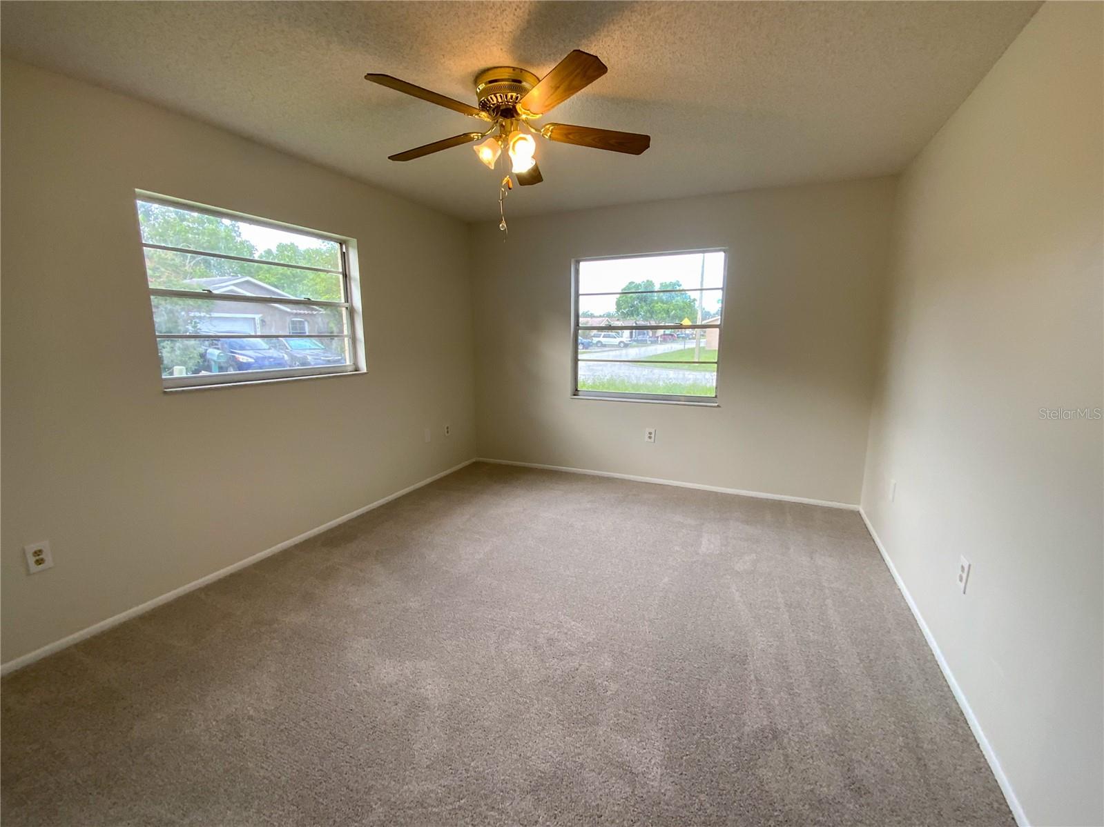 12622 Timberwood Ct Property Photo 17