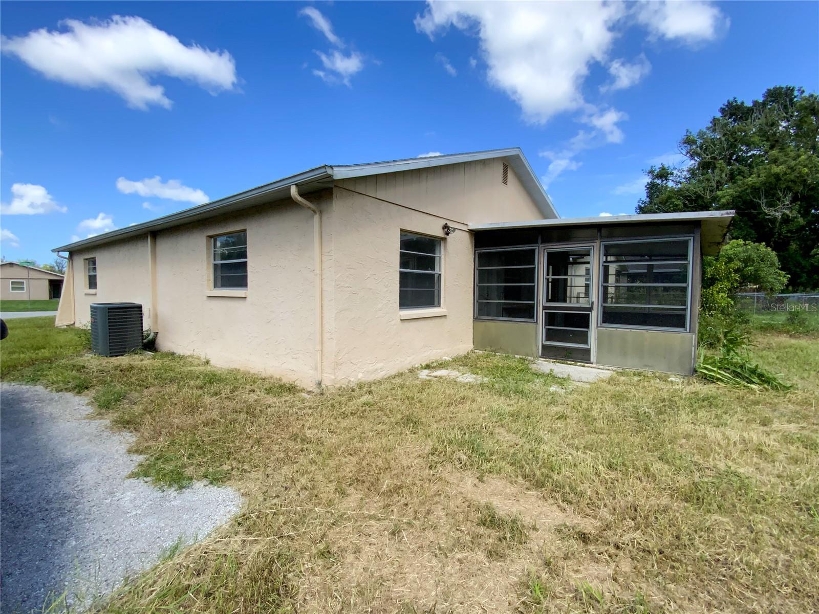 12622 Timberwood Ct Property Photo 27