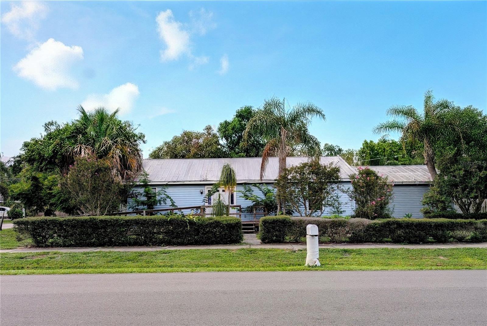 2915 W BALLAST POINT BLVD