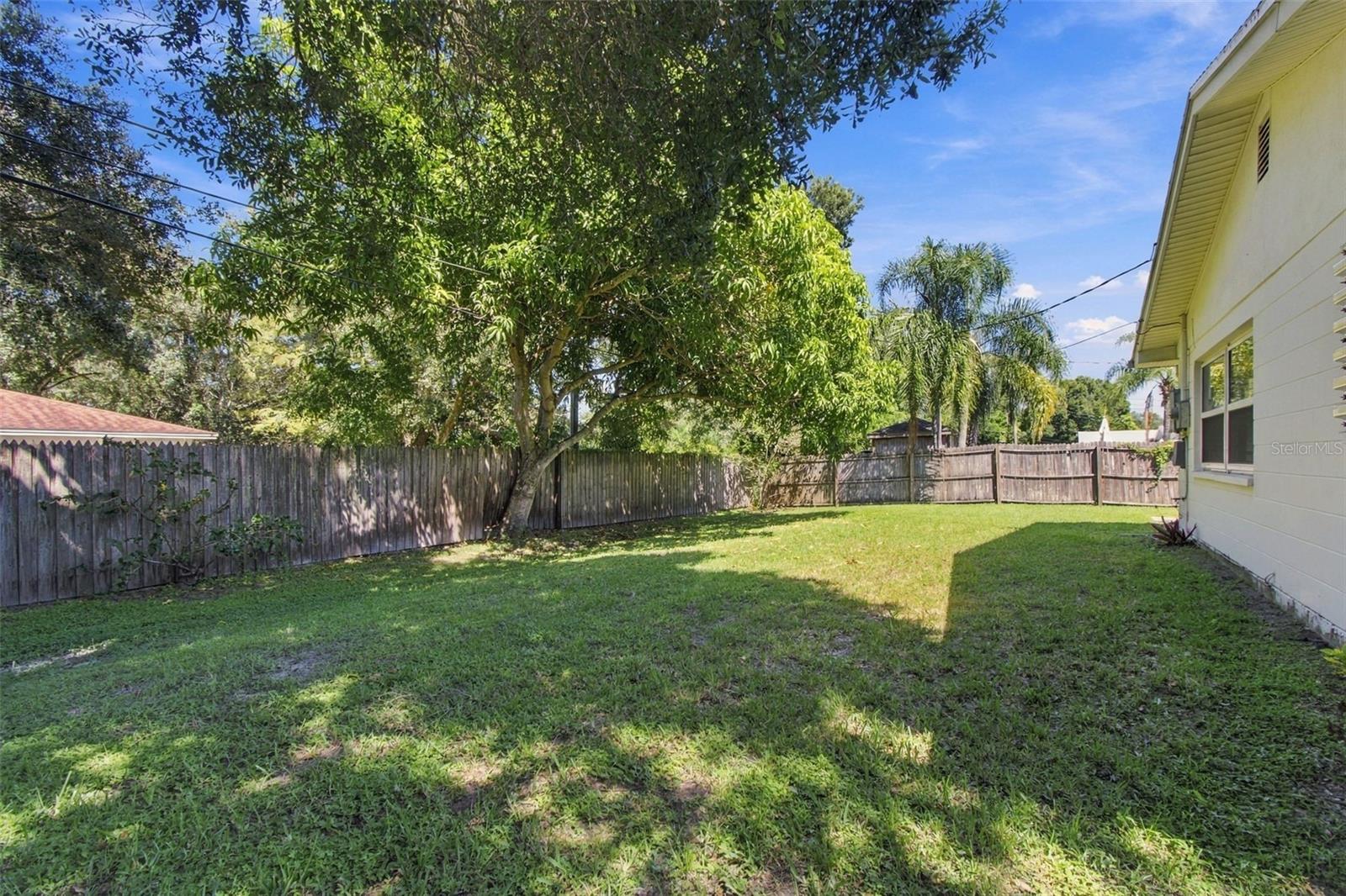11161 105th Ave Property Photo 60