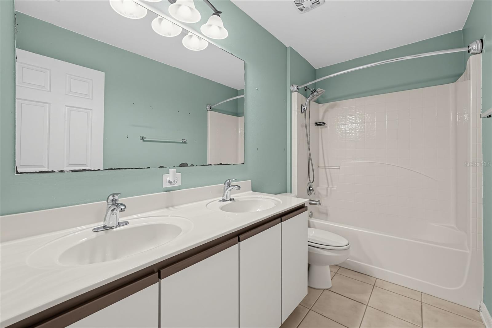 2652 Reflections Pl Property Photo 18