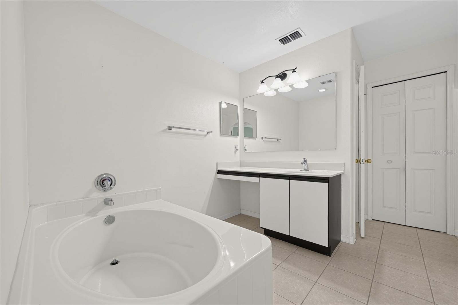 2652 Reflections Pl Property Photo 20