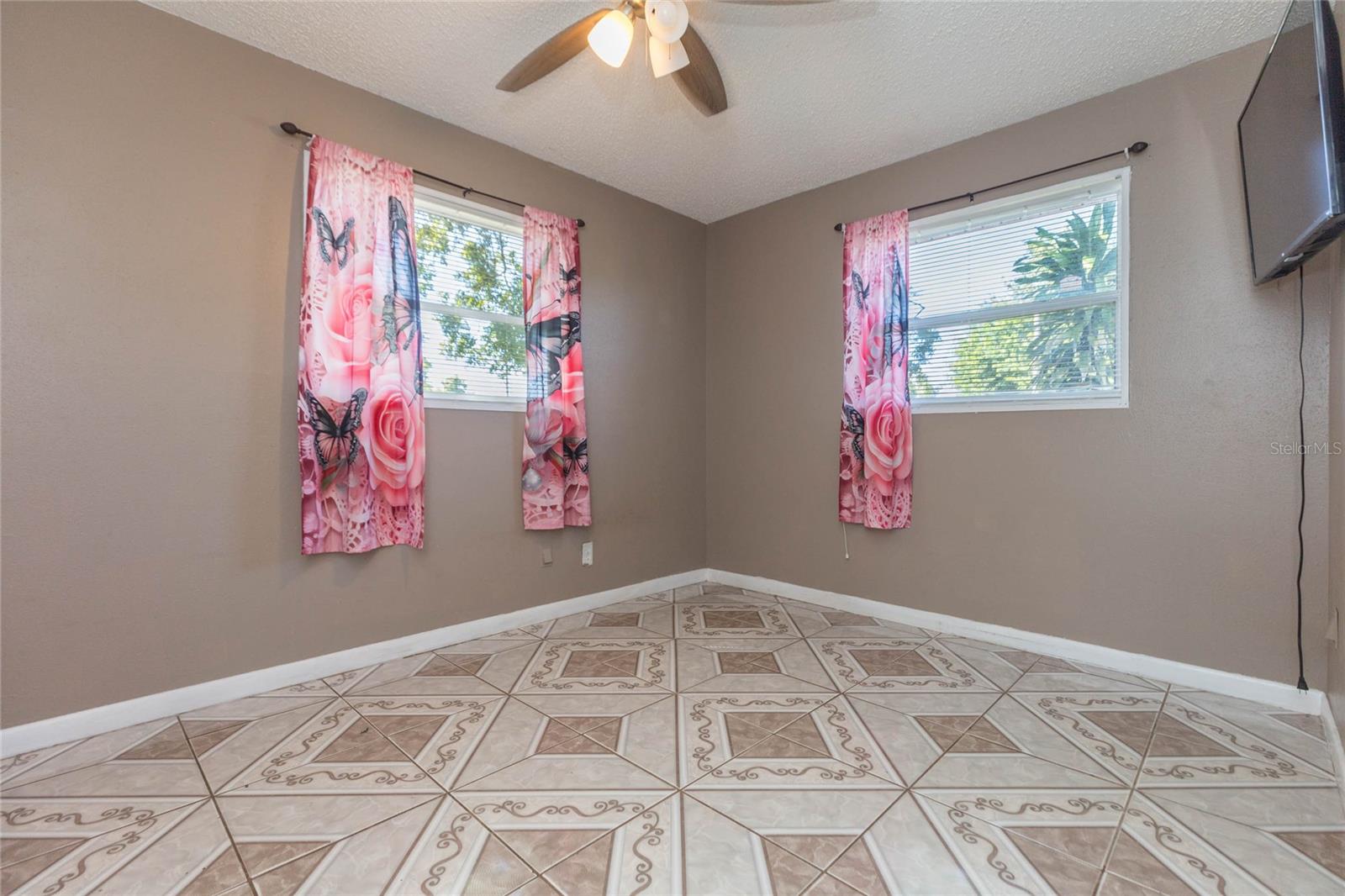 4416 W Trilby Ave Property Photo 18