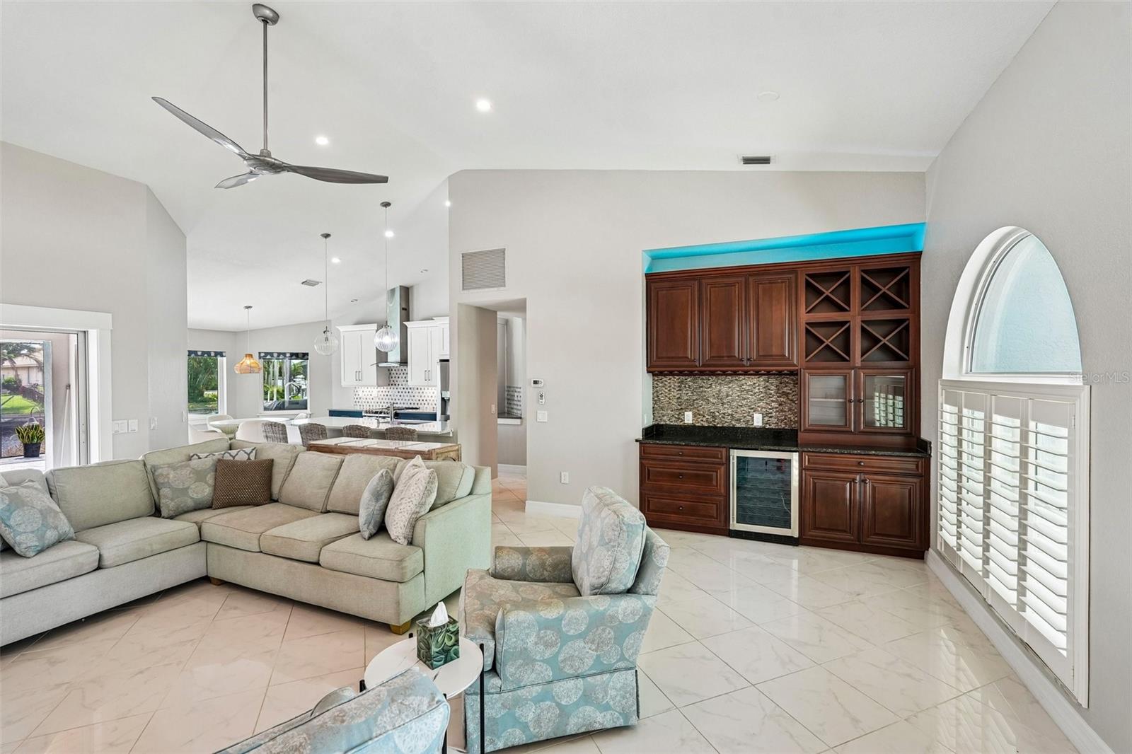 1217 Sea Breeze Ct Property Photo 11