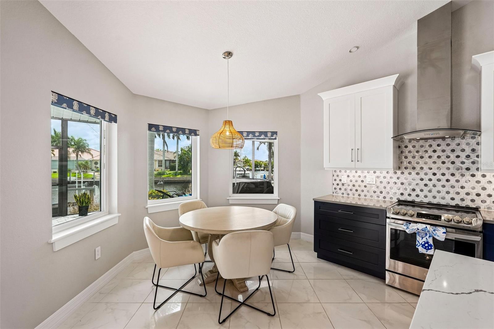 1217 Sea Breeze Ct Property Photo 18