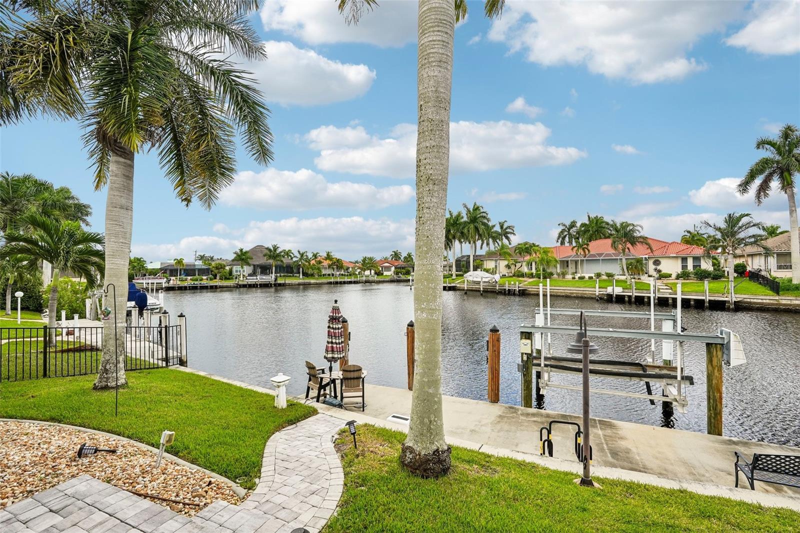 1217 Sea Breeze Ct Property Photo 41