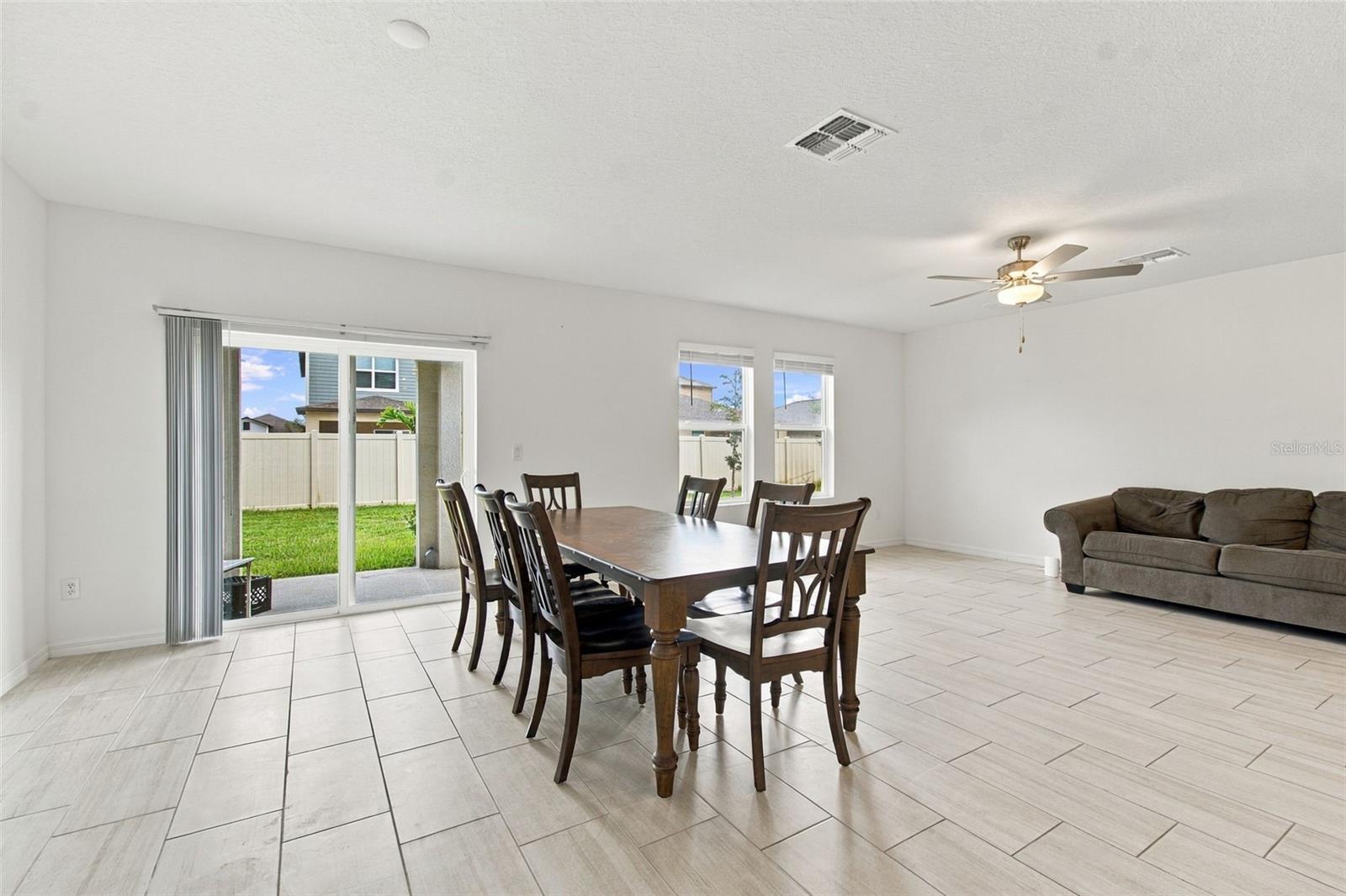 2013 Lanier Rd Property Photo 4