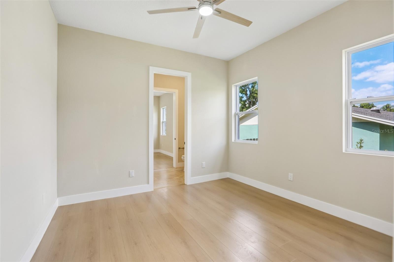 806 Lamont Pl Property Photo 39