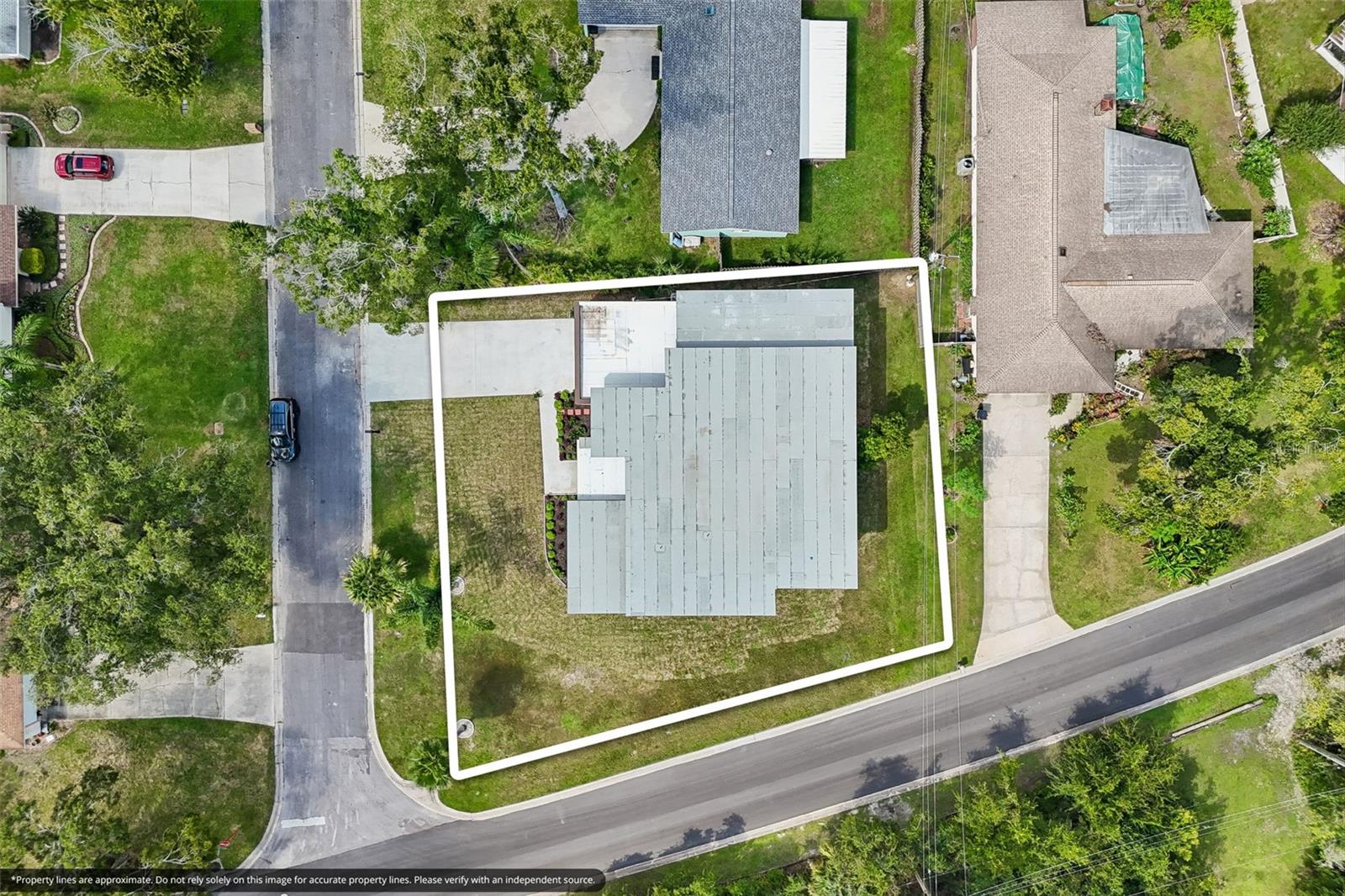 806 Lamont Pl Property Photo 66