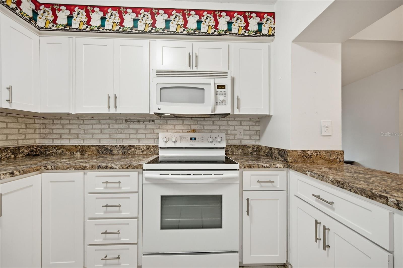 3206 River Cove Dr Property Photo 8