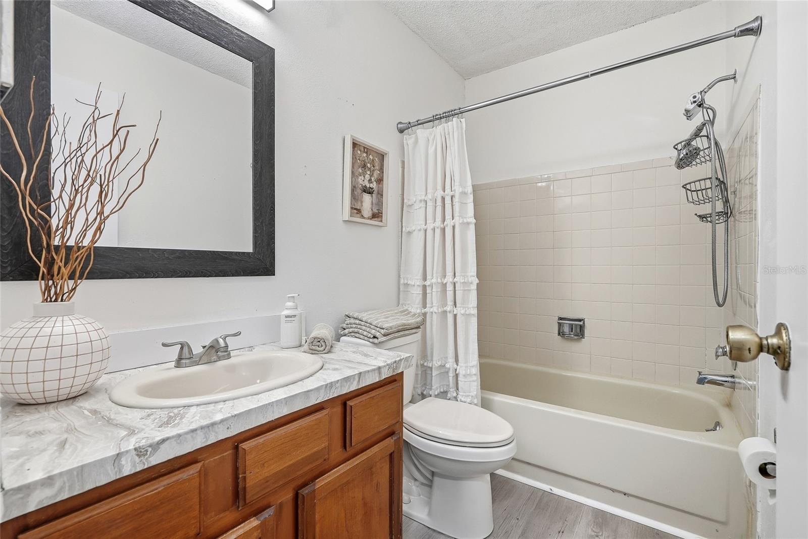 2265 Bancroft Cir S #b Property Photo 30