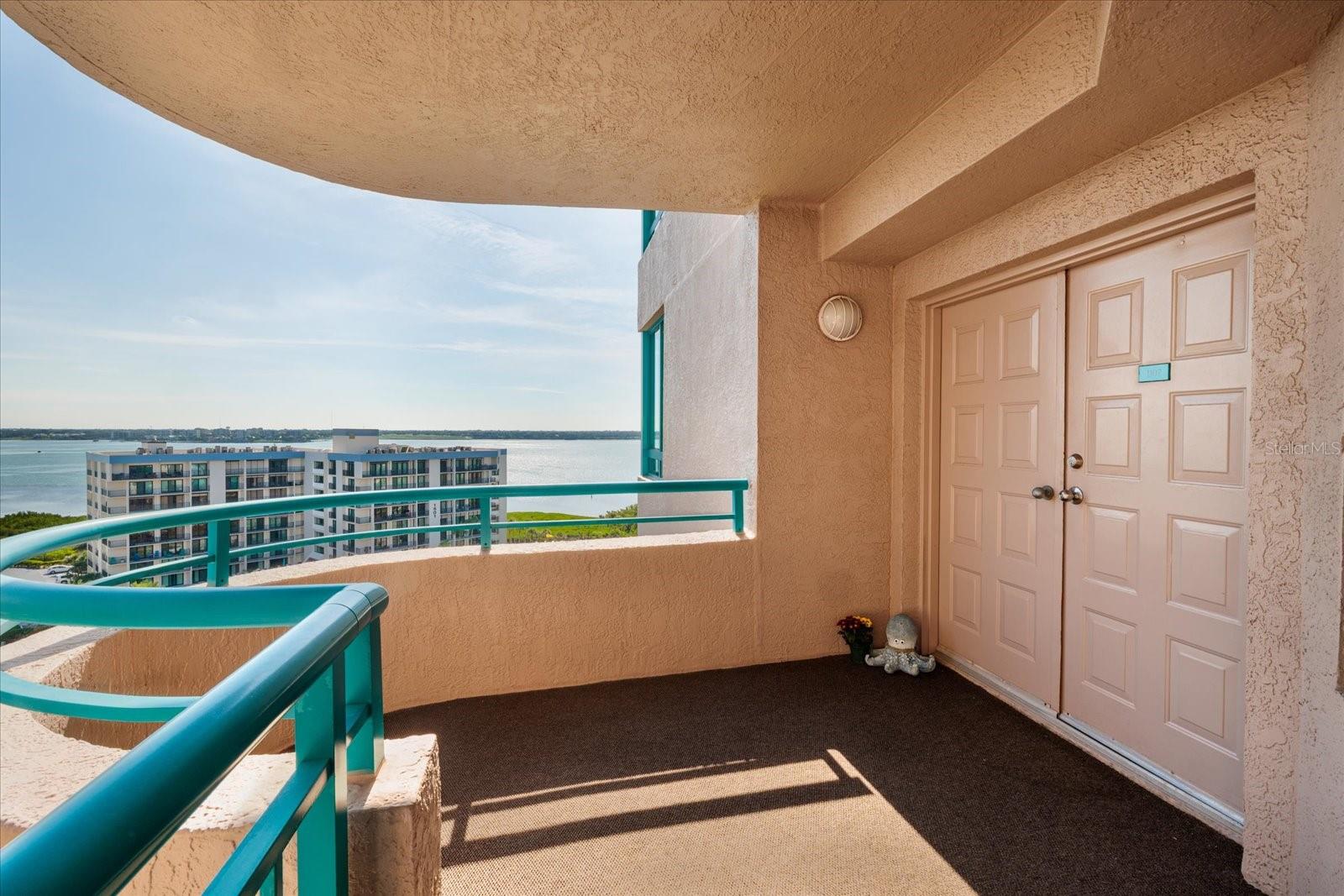 1520 Gulf Blvd #1107 Property Photo 3