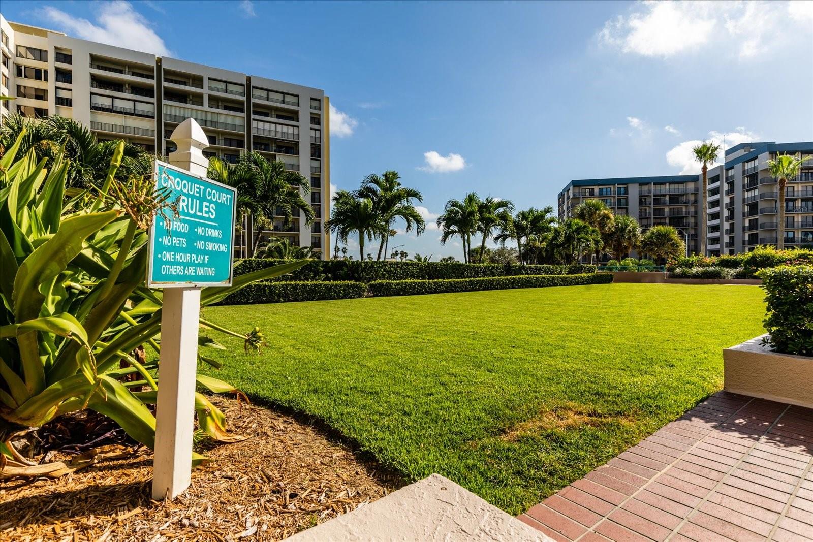 1520 Gulf Blvd #1107 Property Photo 41