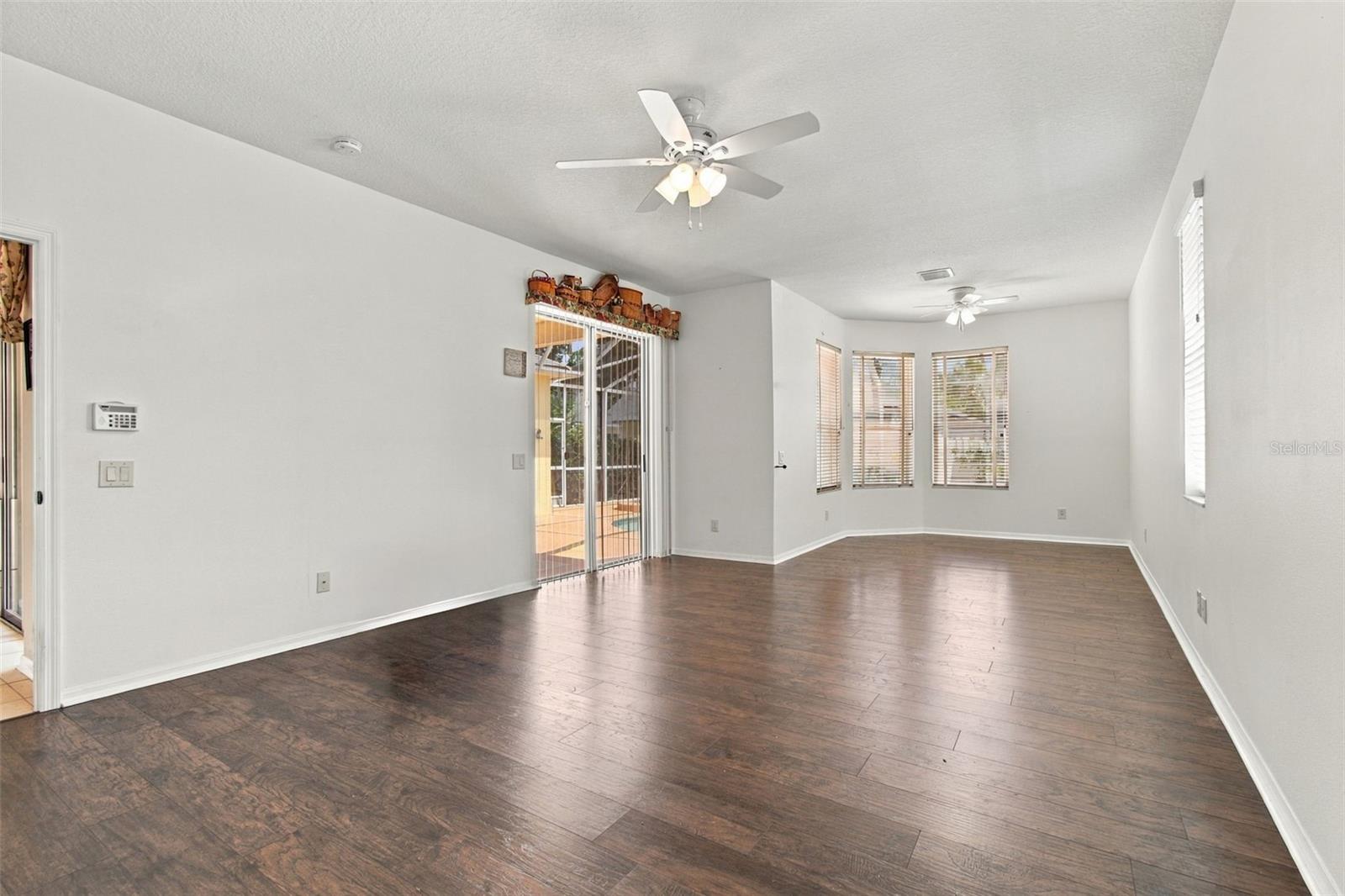 21444 Cormorant Cove Dr Property Photo 21