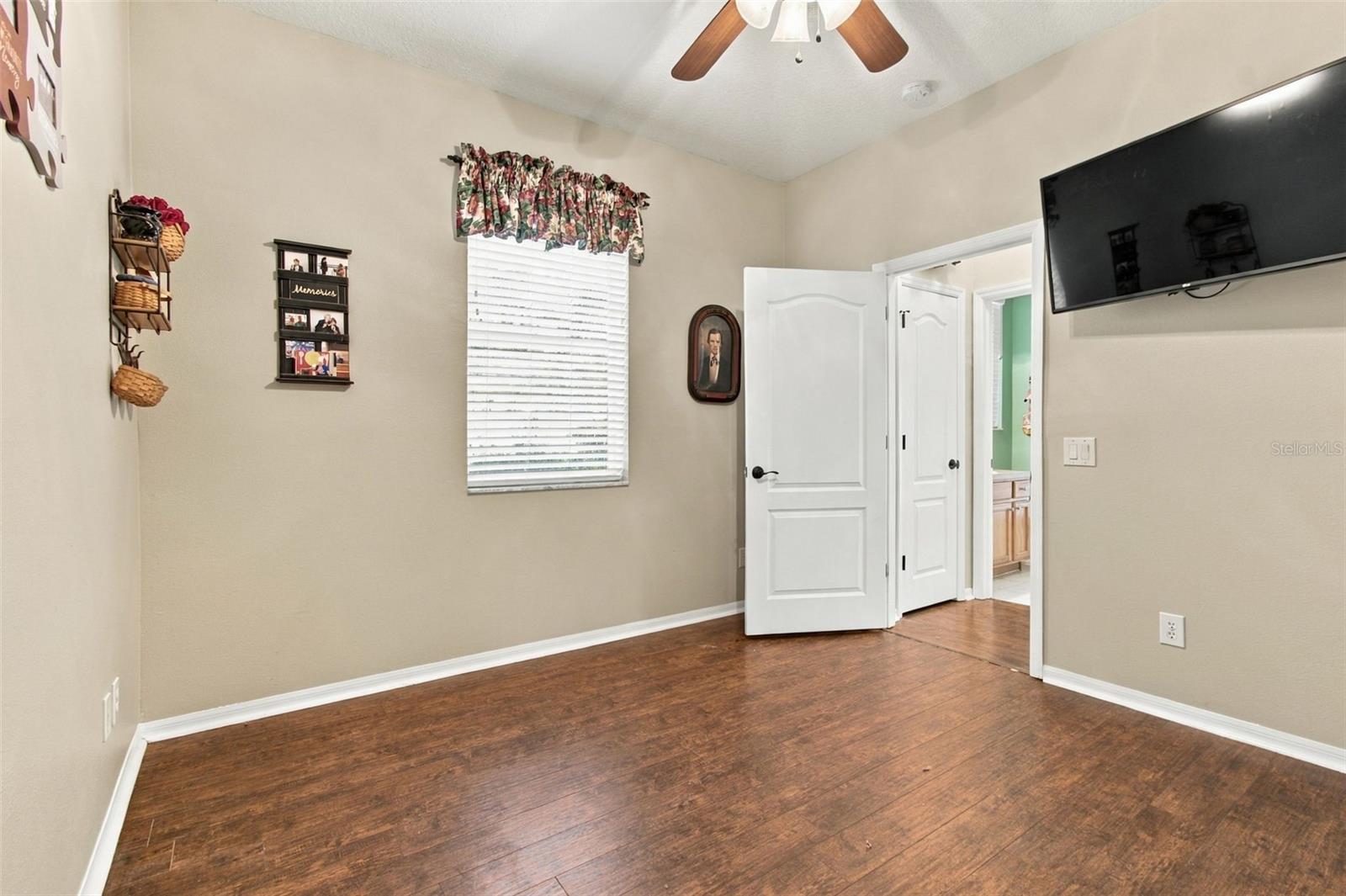 21444 Cormorant Cove Dr Property Photo 32