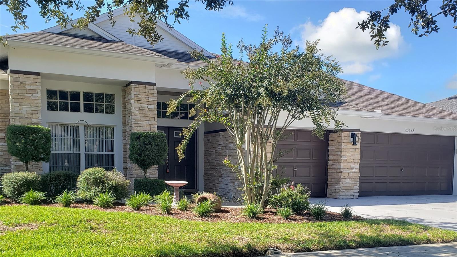 25638 Ferdinand Ct Property Photo 1