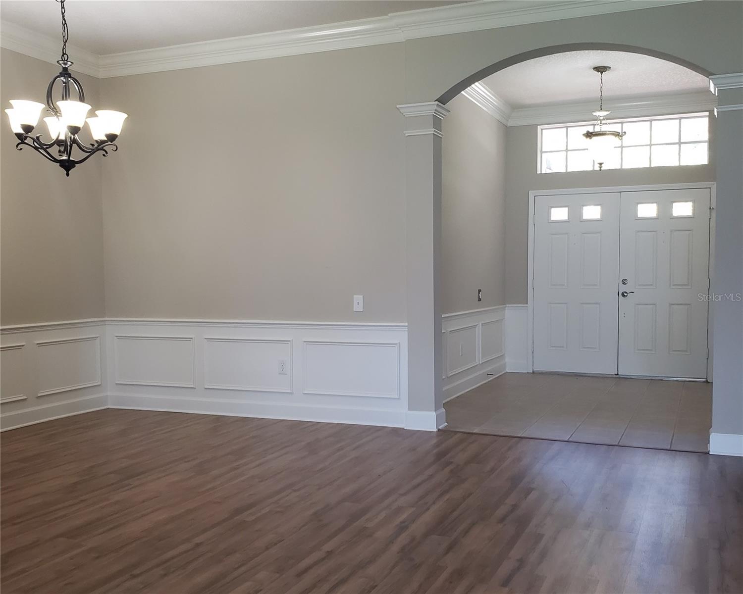 25638 Ferdinand Ct Property Photo 8