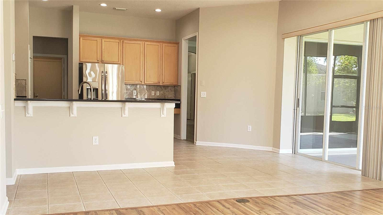 25638 Ferdinand Ct Property Photo 14